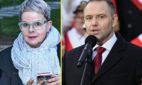 Anna Korwin-Piotrowska, judecătoarea care și-a asumat conducerea Tribunalului Constituțional al Poloniei:«Nu sunt polițiști aici, e liniște», în timp ce jandarmii cu scuturi păzeau gardul”. Invocă o «stare de necesitate» care nu există în Constituție 