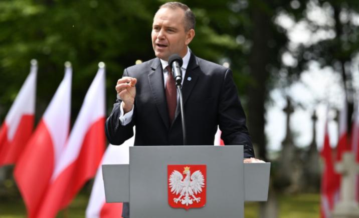 „Preluare prin forță a unui organ constituțional”: Nawrocki acuză guvernul Tusk de încălcarea ordinii constituționale, după o noapte de confruntare la Tribunalul Constituțional al Poloniei