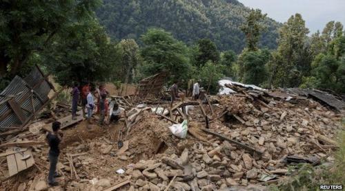 Nepal: 8 milioane de oameni afectaţi de cutremur. Chiar şi la 50 de ore de la tragedie mai sunt găsiţi supravieţuitori