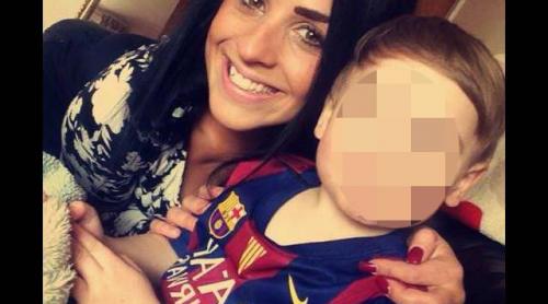 SFÂȘIETOR! Un copilaș de trei ani a stat două zile lângă corpul neînsuflețit al mamei sale
