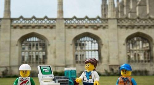 Universitatea Cambridge angajează profesor de... Lego