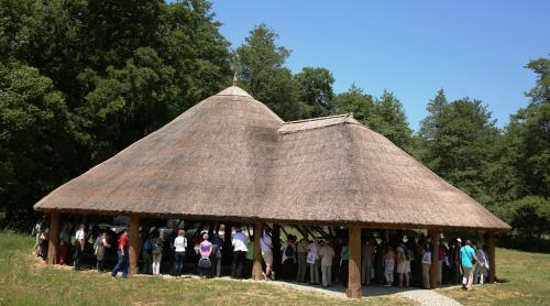 Ocupații și tradiții multietnice în week-end, la Muzeul în aer liber din Dumbrava Sibiului