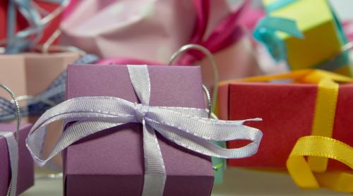 Cadou de Crăciun pentru români: Legea falimentului personal