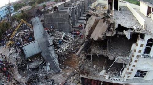 Tragedie aviatică în Indonezia: Bilanțul crește la 141 de morți