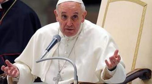 Papa Francisc nu vrea lideri pe viaţă în Biserică