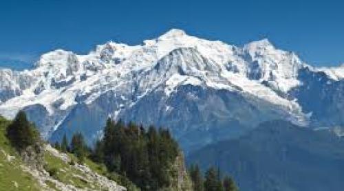 Canicula a topit gheața de pe Mont-Blanc de 3 ori mai repede decât de obicei