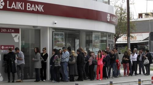 Ce pot cumpăra grecii cu 60 de euro pe zi