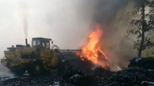 Incendiu DEVASTATOR la o fabrică din Hunedoara