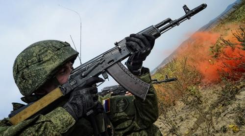 Situație INCREDIBILĂ în Rusia. Militarii fug din unități, de teamă să nu fie trimiși să lupte în Ucraina!
