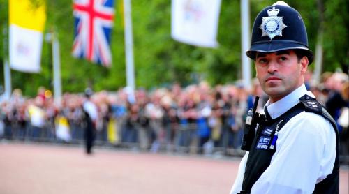 Polițiștii britanici ar putea învăța limba română
