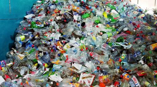 CIFRE ALARMANTE. Fiecare european produce cinci tone de deșeuri pe an