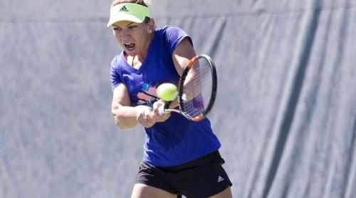 Simona Halep a abandonat finala Rogers Cup de la Toronto, după o serie de probleme medicale