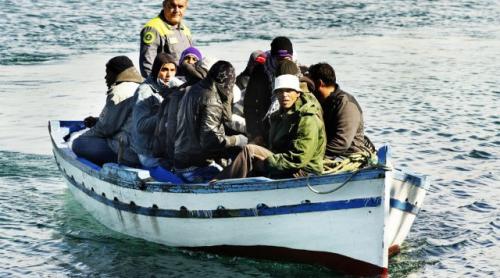 Italia: autoritățile nu mai au locuri în cimitire pentru refugiații care mor pe Mediterana