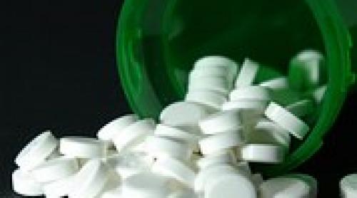 Aspirina poate reduce cu 30% riscul de cancer colorectal