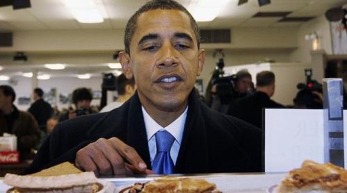 Obama a golit o cafenea. A cumpărat toate rulourile cu scorţişoară