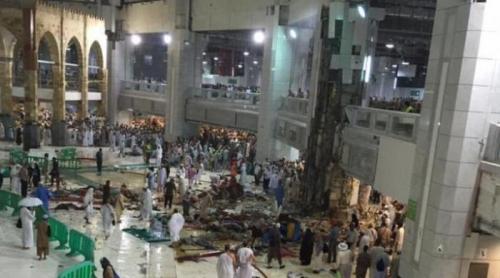 Macaraua prăbușită la Mecca aparținea familiei lui Ben Laden (VIDEO)