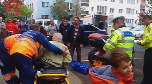 Un clujean în vârstă de 80 de ani a intrat cu scuterul într-un stâlp. Bătrânul circula cu viteză (VIDEO)