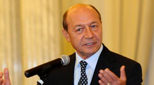 Băsescu acuză TVR că i-a anulat un interviu, invocând protestele de la Universitate