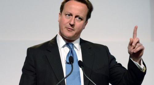 Supărat că tinerii britanici au ajuns de râsul lumii, Cameron vrea educație parentală pentru toți părinții