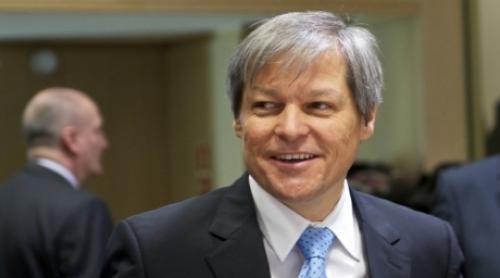 Cioloș a schimbat trei secretari de stat din MAE