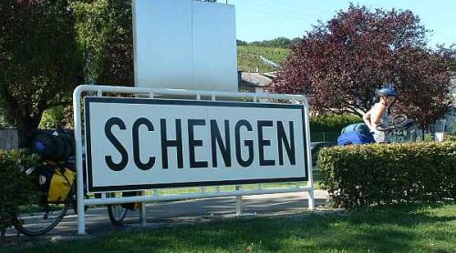 Renunţarea la Schengen ar putea costa între 470 şi 1.400 de miliarde de euro în zece ani
