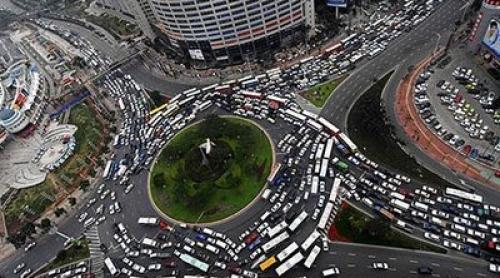 Peste 74% dintre bucureșteni sunt supărați pe traficul rutier
