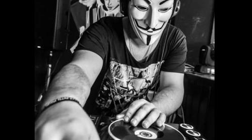 Un cunoscut DJ din București, dat DISPĂRUT! Tânărul a lăsat un MESAJ DE ADIO pe Facebook