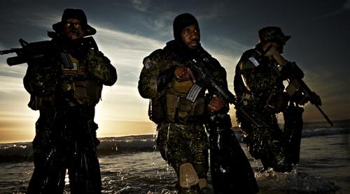 Modificări istorice în armata SUA. Unitatea de elită Navy SEALs va antrena FEMEI