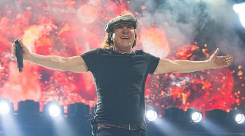 AC/DC şi-a întrerupt turneul, Brian Johnson e aproape surd