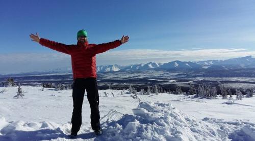 Românul Tiberiu Uşeriu a câştigat Ultra Maratonul Arctic din Canada