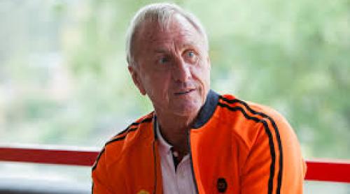 Ultima îmbrăţişare dintre Cruyff şi Spania