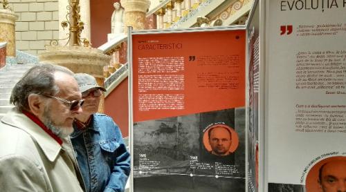 Expoziţia „Comunismul în România”, la Ateneul Român. 