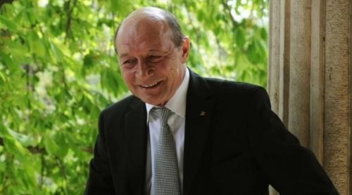 Traian Băsescu: Suntem în primele patru partide din ţară