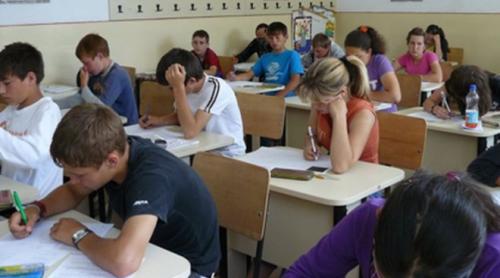 Luni, proba scrisă la limba și literatura română, în cadrul evaluării naționale a absolvenților clasei a VIII-a