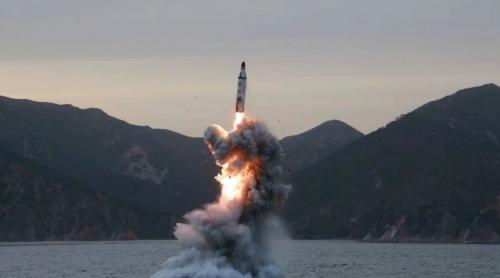 Coreea de Nord a lansat trei rachete în Marea Japoniei (VIDEO)