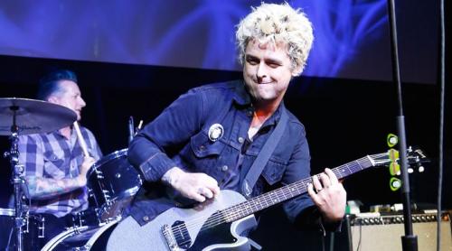 Astăzi, Green Day a lansat un nou single (video)