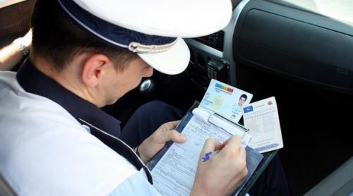 ANUNŢUL POLIŢIEI ROMÂNE pentru şoferi: buletinul și dovada plății amenzii de circulație se pot trimite, scanate, pe e-mail 