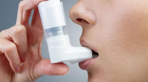 Un medicament experimental, promițător în astmul sever