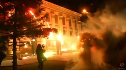 Atac asupra Ambasadei Rusiei la Kiev (VIDEO)