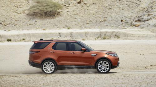 Noul Land Rover Discovery s-a lansat la Paris. Cu ce vine nou?