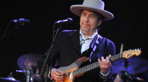 VIDEO. Moment magic cu Bob Dylan: Blowin in the wind!