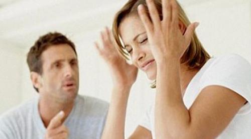 Opinia psihologului: „Ne certăm în cuplu deoarece nu ştim să punem corect întrebările”