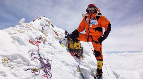 Ce nu crezi că ți se poate întâmpla chiar pe Everest? Horia Colibăşanu: "La 7.700 de metri mi s-a furat cortul"