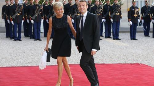Karl Lagerfeld: Brigitte Macron are o siluetă minunată!