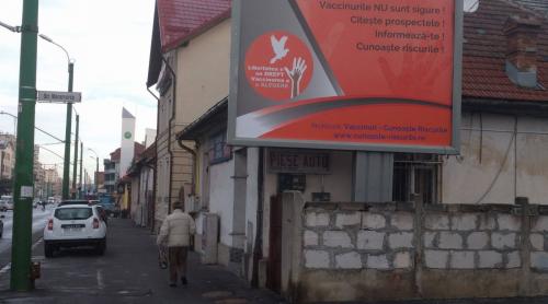 Publicitate antivaccinare, în mai multe orașe din România