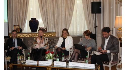 Femeie, prim-ministru în România: o şansă pentru demontarea stereotipurilor?