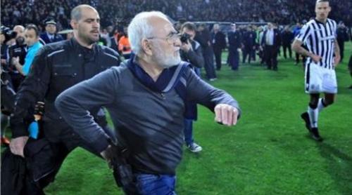 Campionatul de fotbal al Greciei a fost suspendat! Tehnicianul Răzvan Lucescu, afectat (VIDEO)