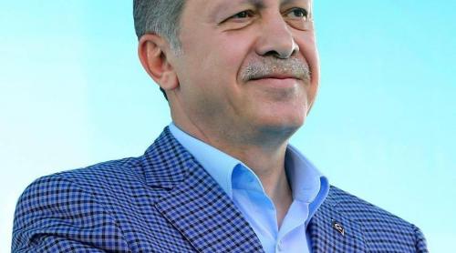 Fără să aştepte rezultatele definitive, SULTANUL Erdogan şi-a anunţat victoria. Spune că a dat o lecţie de democraţie lumii