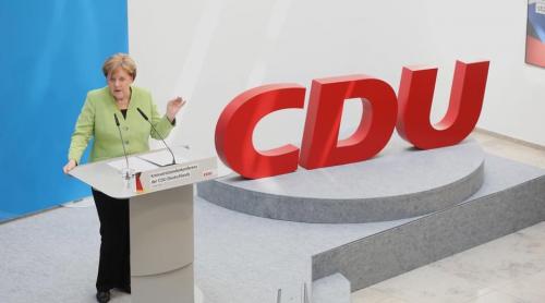 Fotoliul lui Merkel e zguduit de aliații la guvernare. Ministrul de Interne și lider al CSU demisionează din ambele funcții
