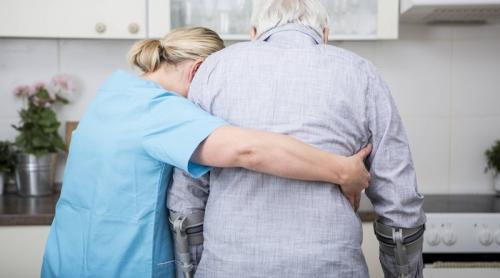 Criză de personal medical şi infirmieri pentru îngrijire la domiciliu în Germania